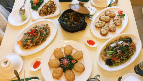 Loving Hut Hoa Đăng - Ẩm Thực Chay Ở Quận Hoàn Kiếm, Hà Nội | Foody.Vn