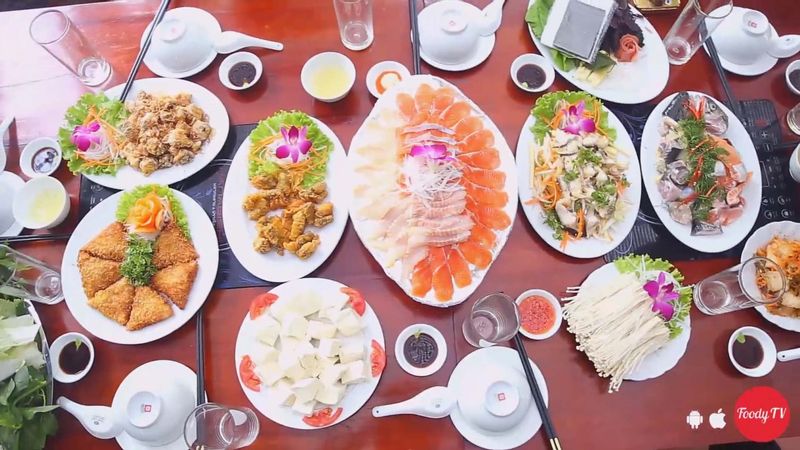 Sapa Fish Restaurant - Đặc Sản Cá Tầm & Cá Hồi Ở Quận Hoàn Kiếm, Hà Nội |  Foody.Vn